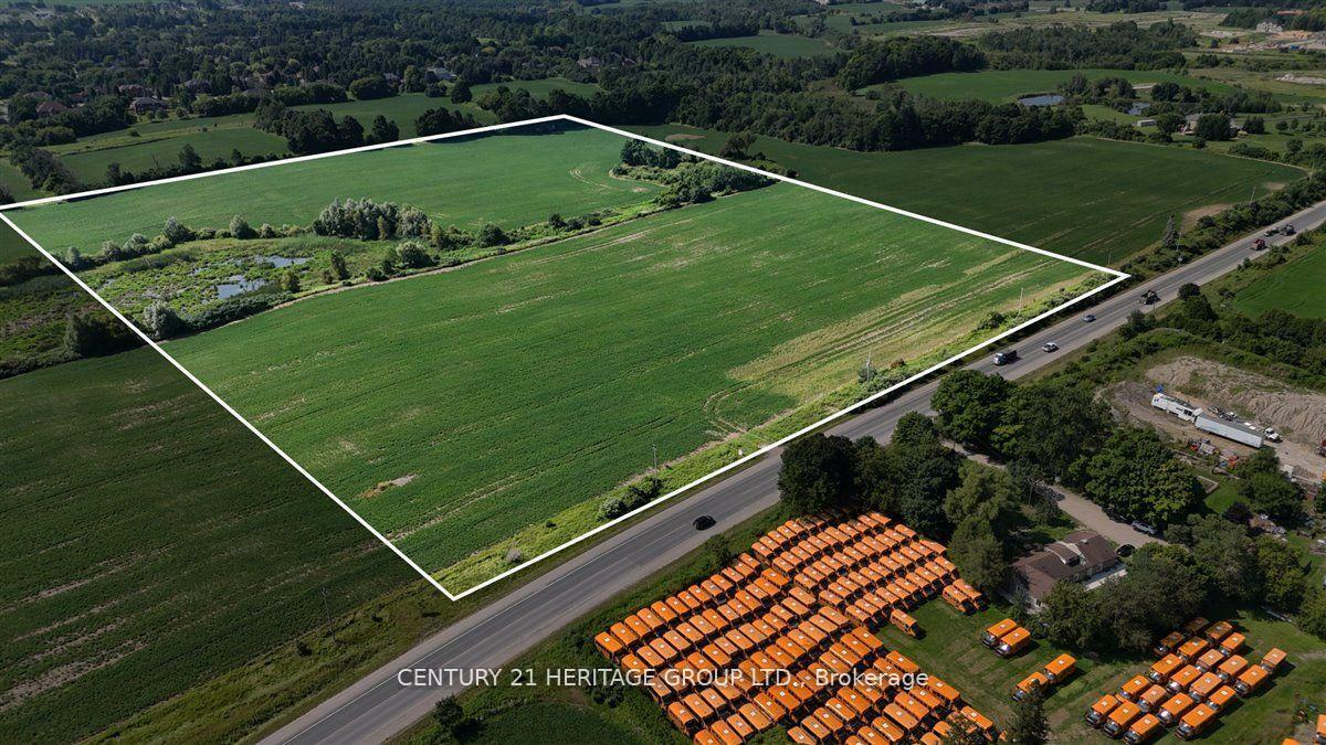 Photo de la propriété:  6523 Bloomington Rd  ON L4A 7X3 