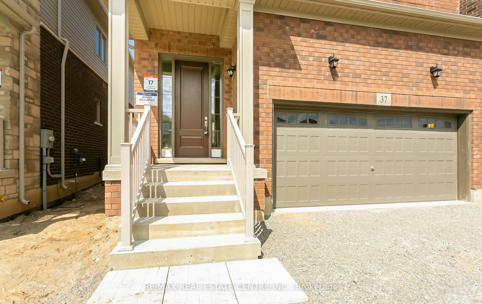 Property Photo:  37 Gemini Dr  ON L9J 0P5 