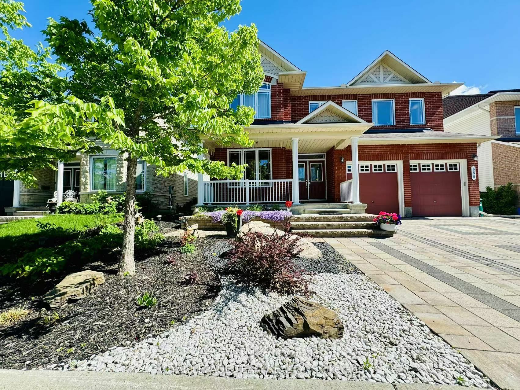 Property Photo:  655 New Liskeard Cres  ON K2J 0N3 