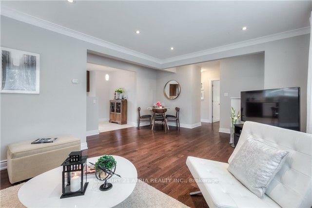 Property Photo: 79 Cartier Crescent ON L4C 2N3