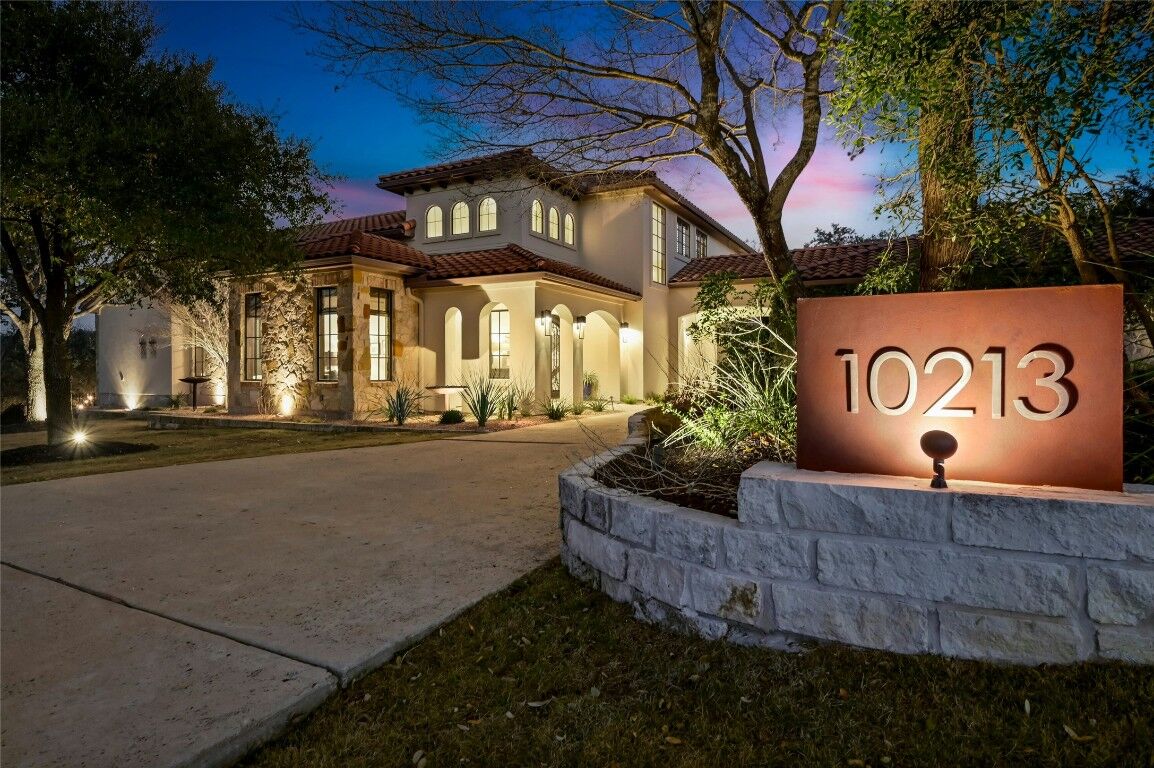 Property Photo: 10213 Amwell Cove TX 78733