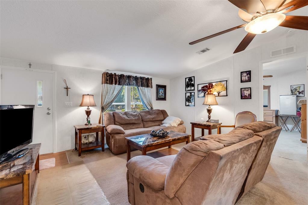 Property Photo:  85632 Radio Avenue  FL 32097 