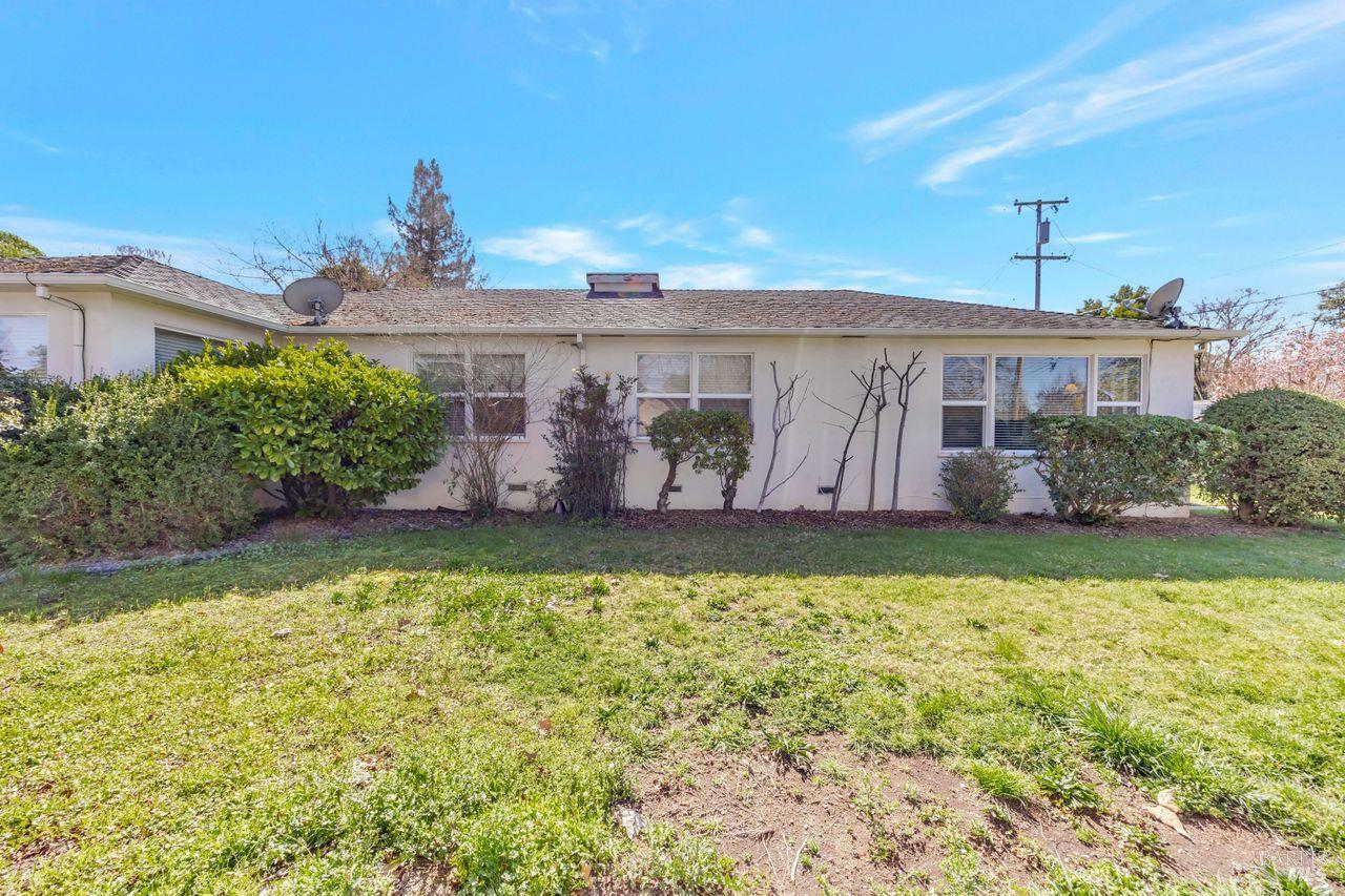 Property Photo:  1840 Beaver Street  CA 95404 