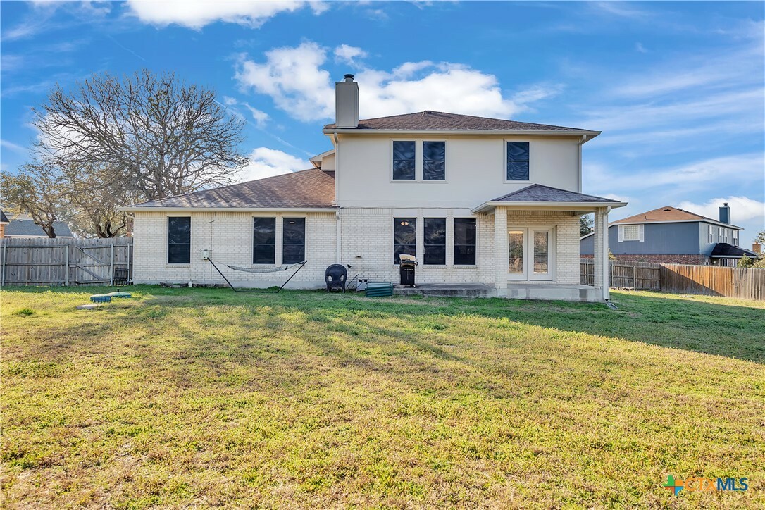 Property Photo:  993 Rolling Hills Drive  TX 76543 