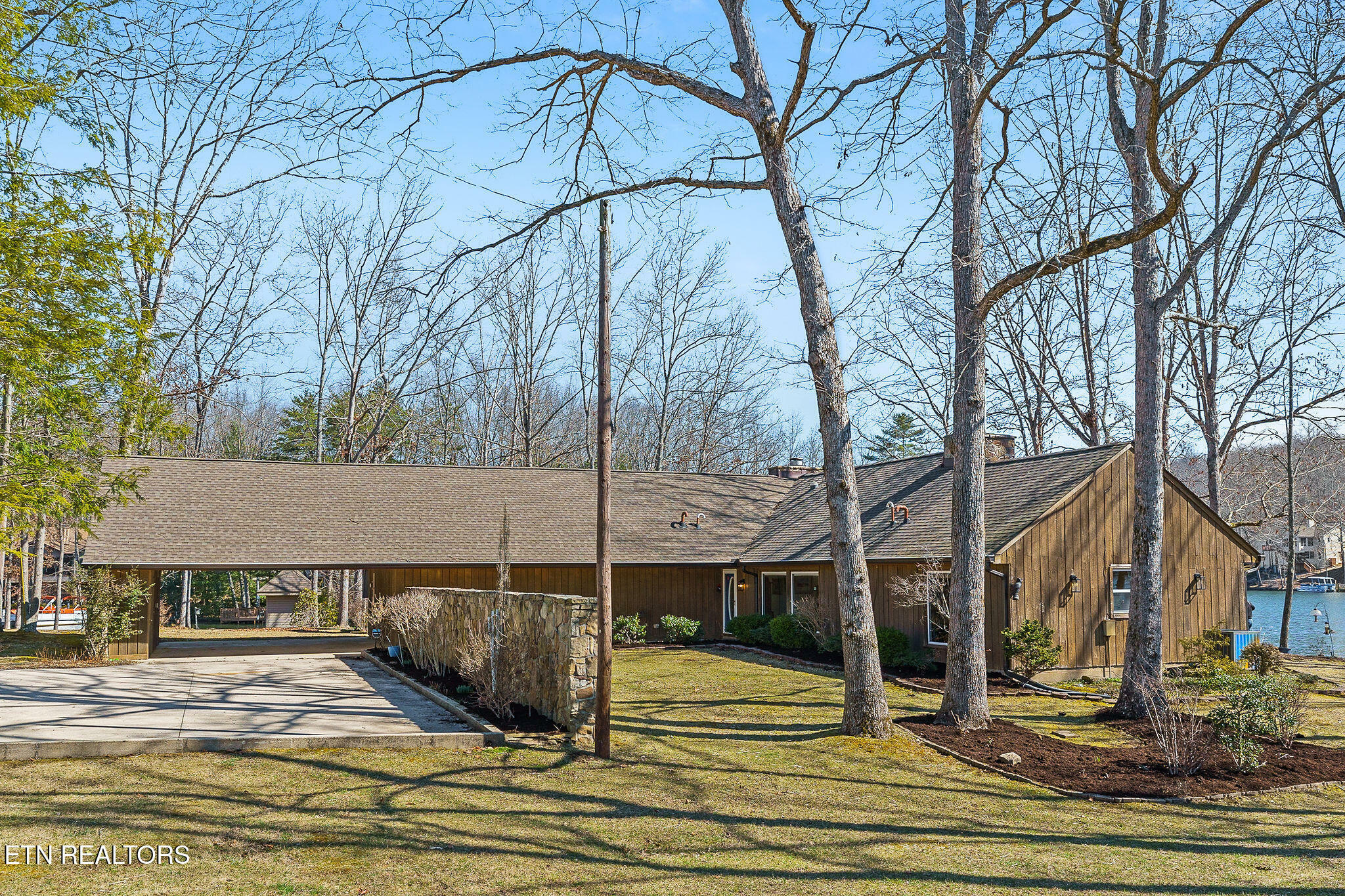 Property Photo:  21 Meadowlark Circle  TN 38558 