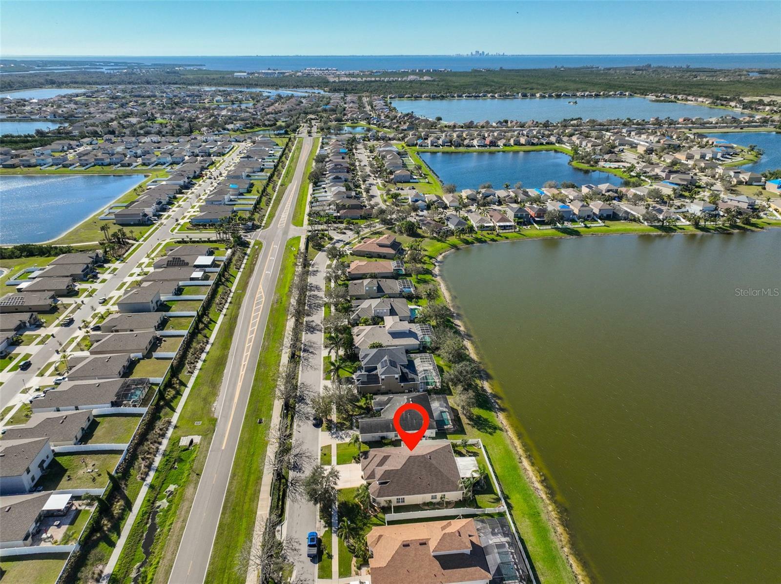 Property Photo:  821 Seminole Sky Drive  FL 33570 