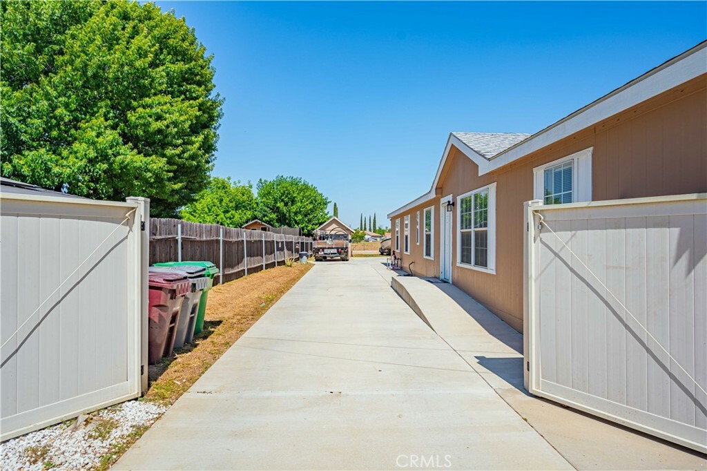 Property Photo:  1156 Michigan Avenue  CA 92223 