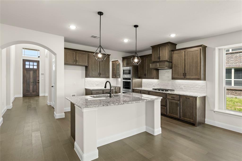 Property Photo: 504 Alto Avenue TX 75126