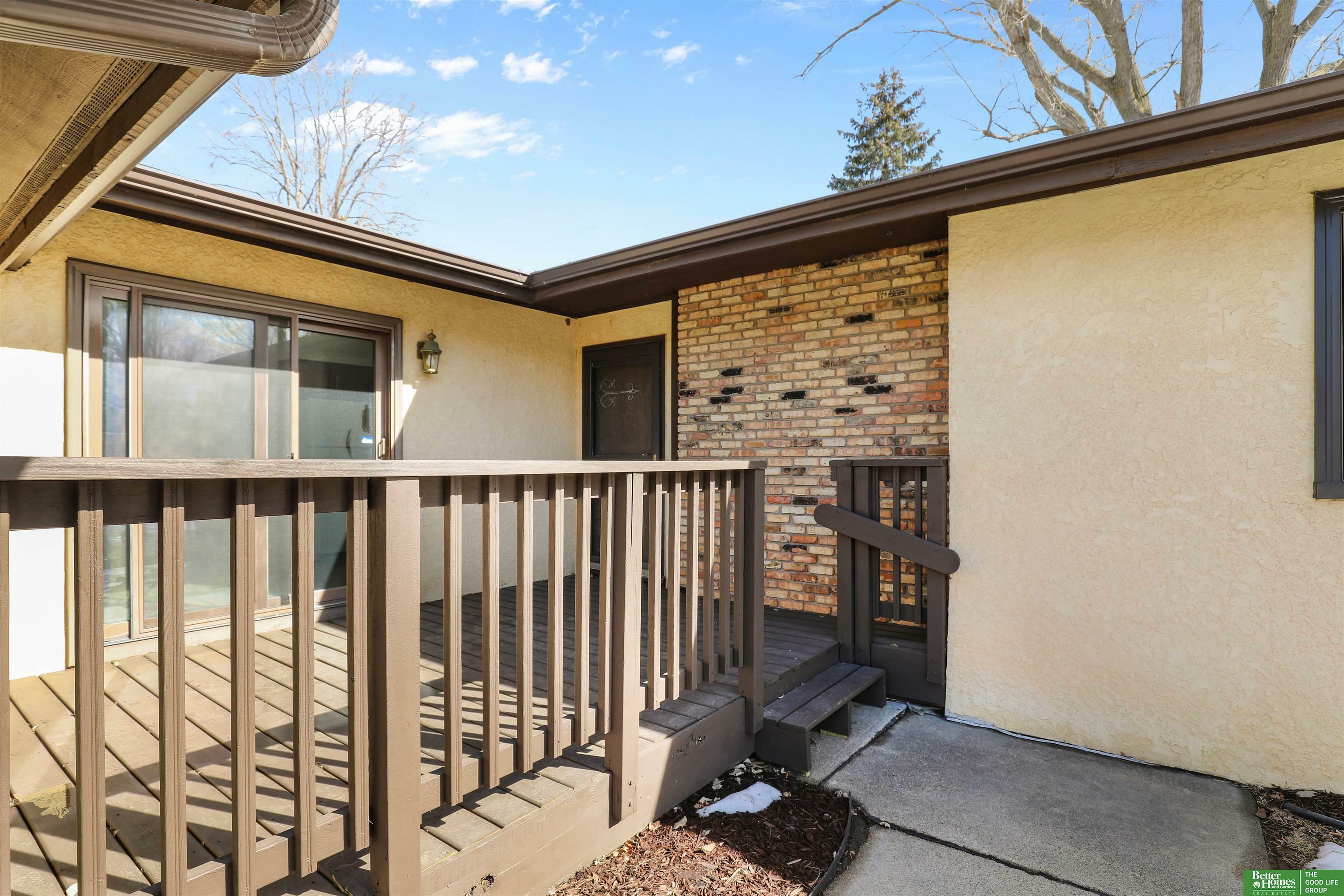 Property Photo:  4713 N 111th Circle  NE 68164 