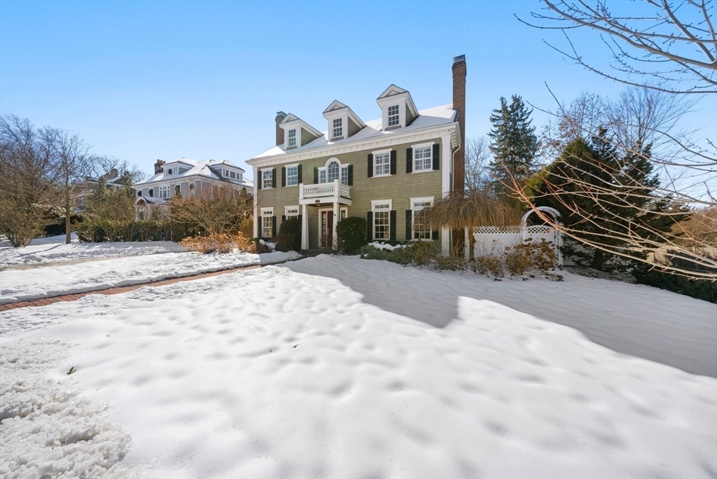 Property Photo: 169 Grove St MA 02482