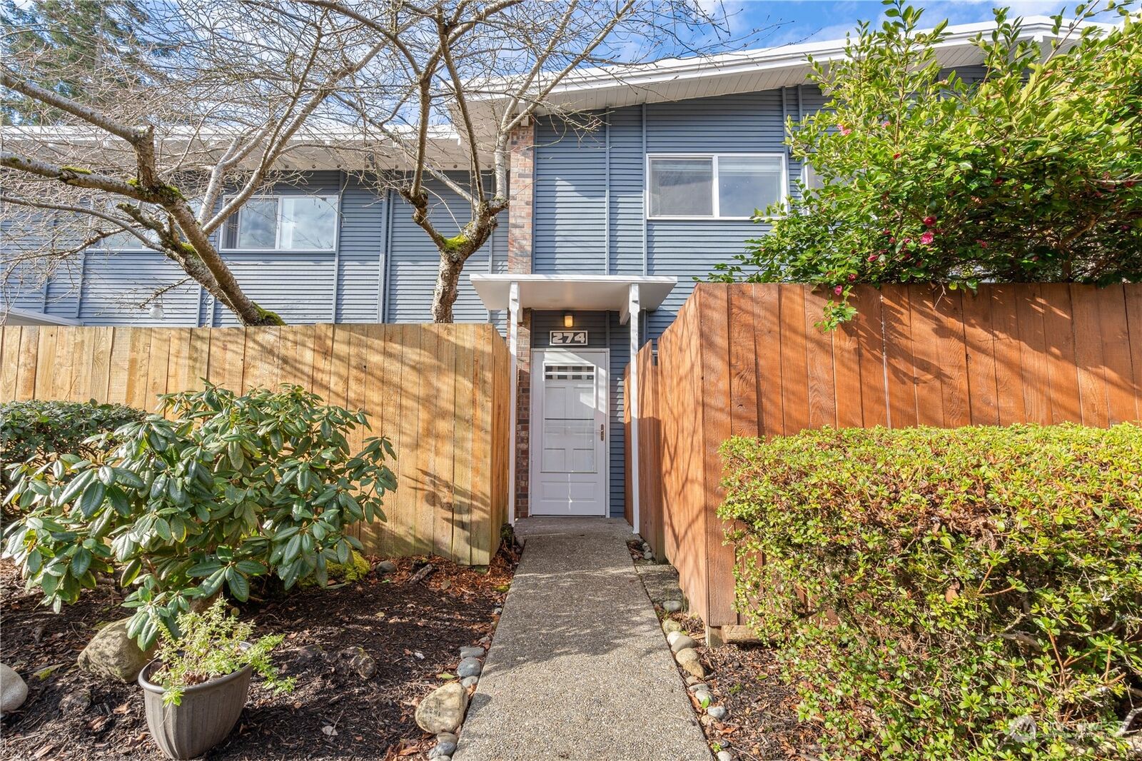 Property Photo:  12244 SE 57th St 274  WA 98006 