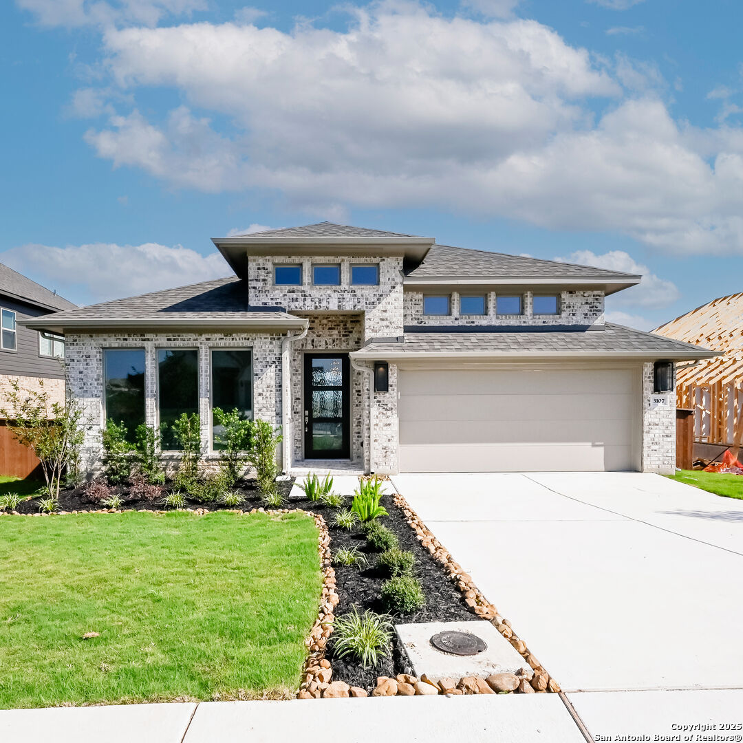 Property Photo:  3107 Bee Hill  TX 78108 