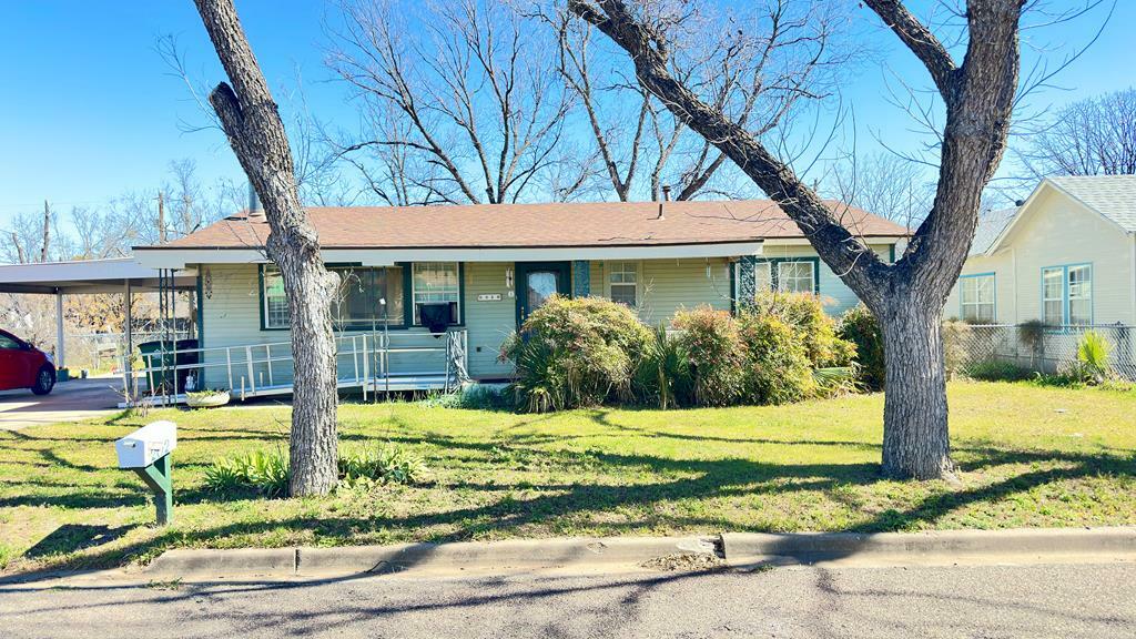 Property Photo:  2028 N Magdalen St  TX 76903 