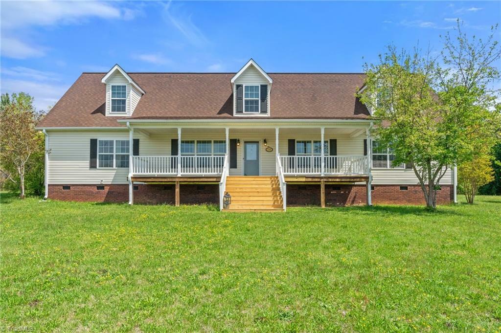 Property Photo: 1285 Waitman Road NC 27295