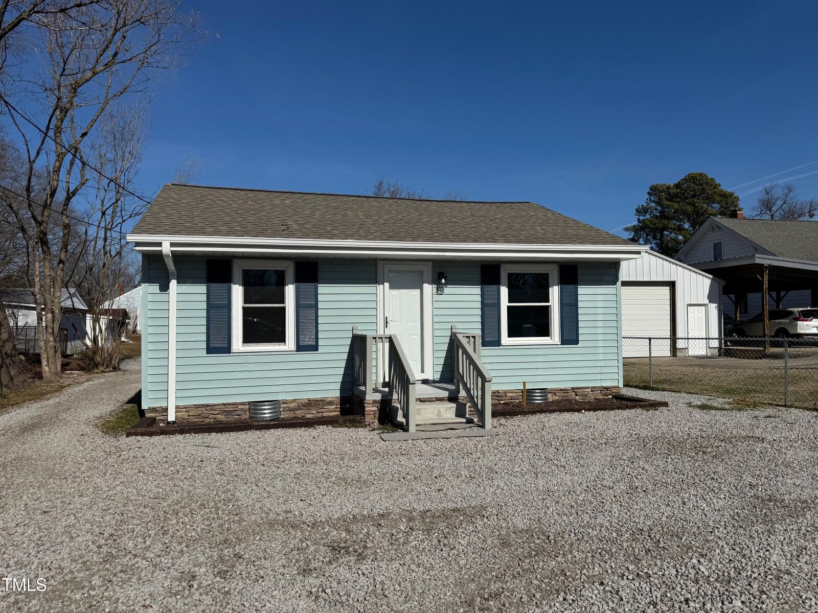 Property Photo: 212 Craig Avenue NC 27537