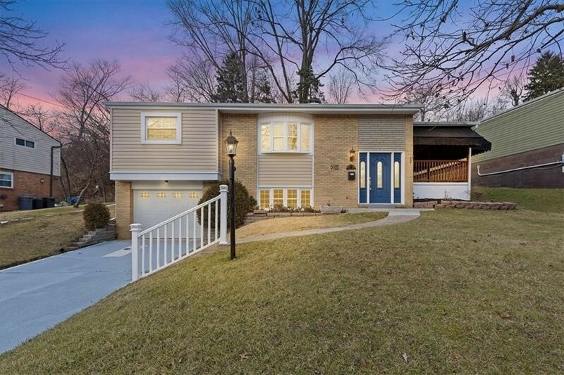 Property Photo: 448 Temona Dr PA 15236
