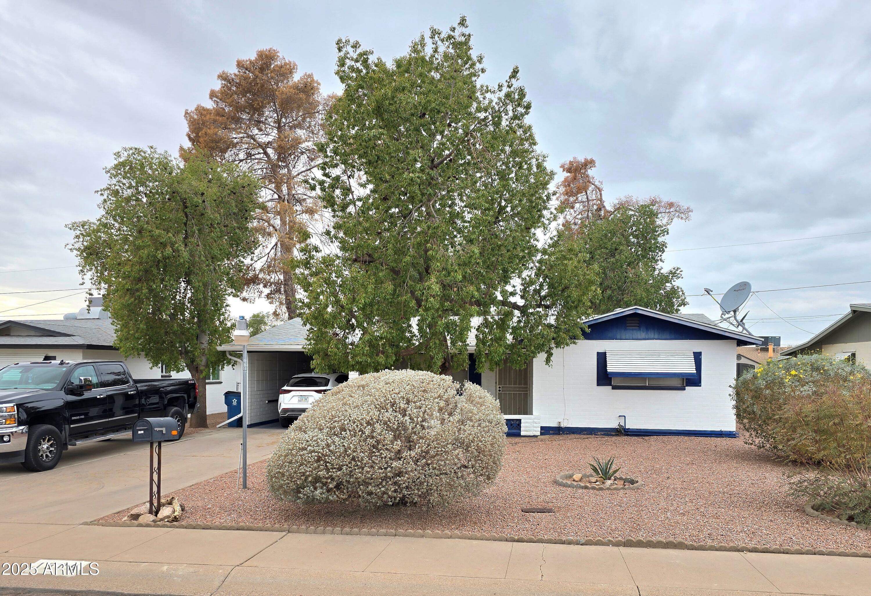 Property Photo:  1508 S Grand Drive  AZ 85120 