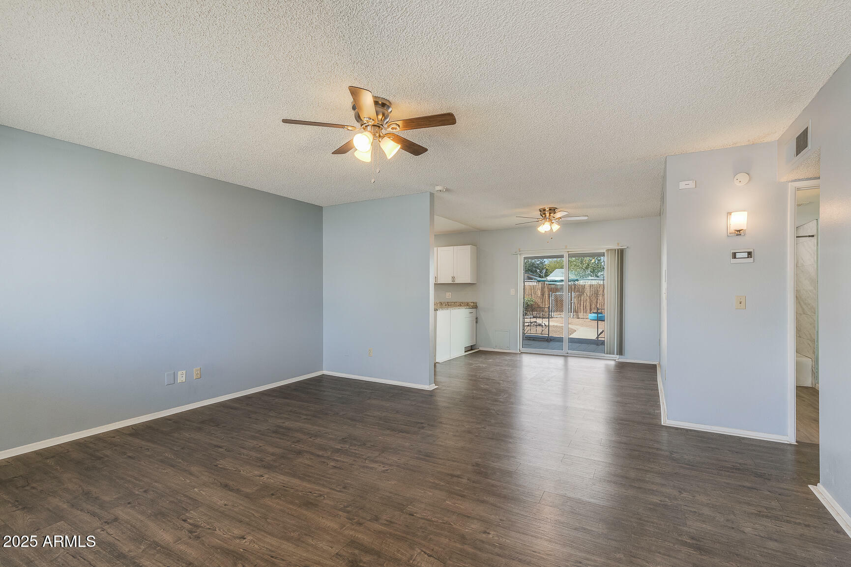 Property Photo:  1510 S Lawther Drive  AZ 85120 