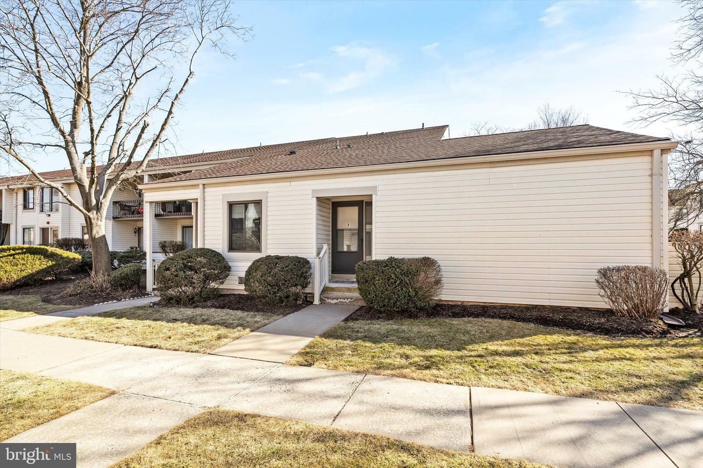 Property Photo: 15 Avon Z NJ 08520