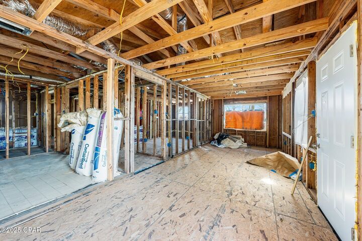 Property Photo:  819 Russ Lake Drive  FL 32404 