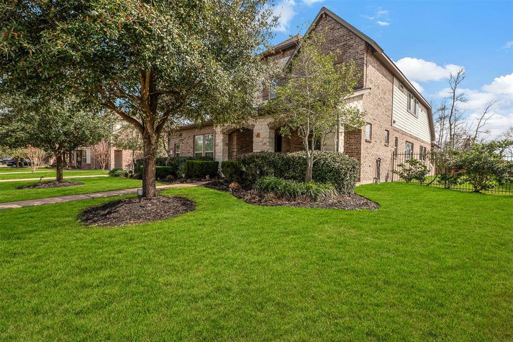 Property Photo:  24902 Summer Chase Drive  TX 77389 