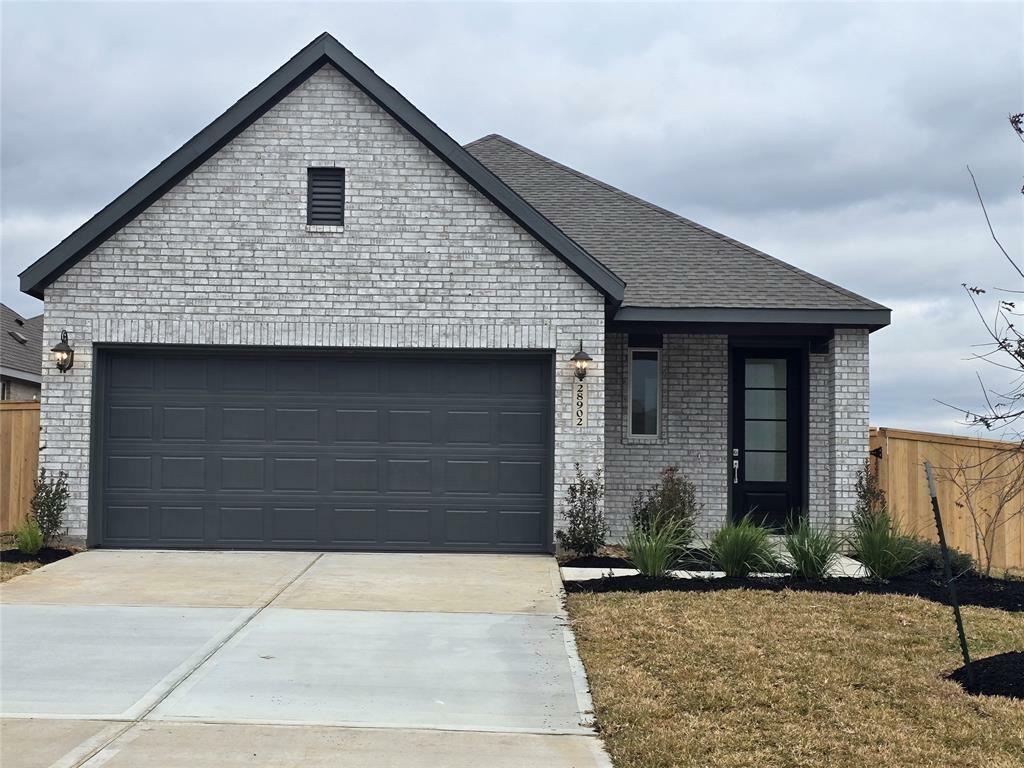 Property Photo: 6742 Sunset Velvet Drive TX 77493