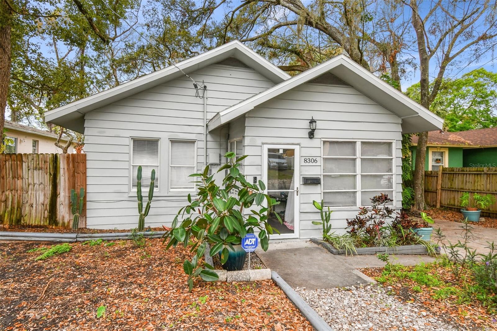 Property Photo: 8306 N 10th Street FL 33604