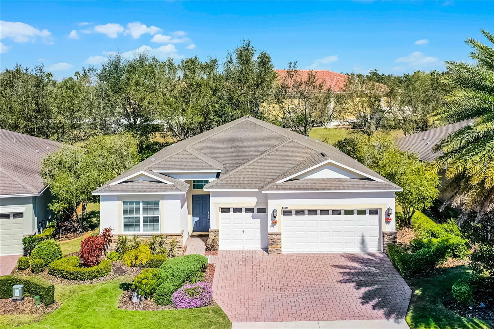 Property Photo: 3618 Solana Circle FL 34711