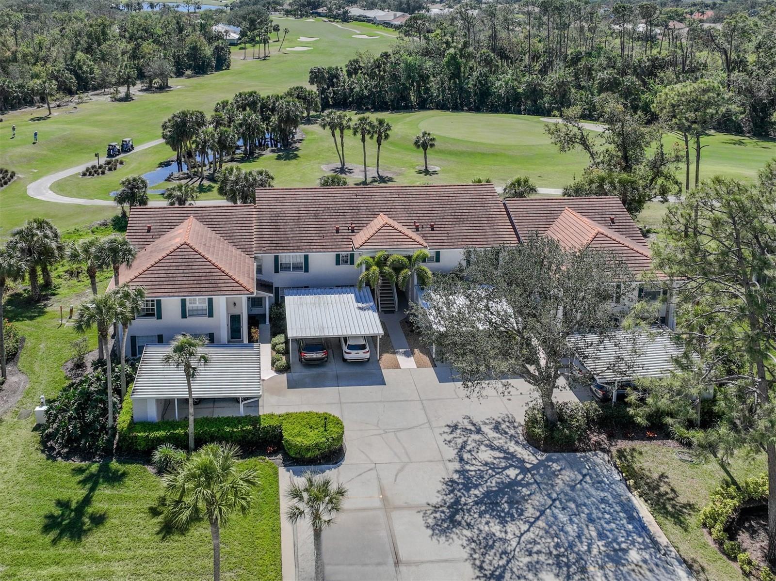 Property Photo: 803 Montrose Drive 202 FL 34293