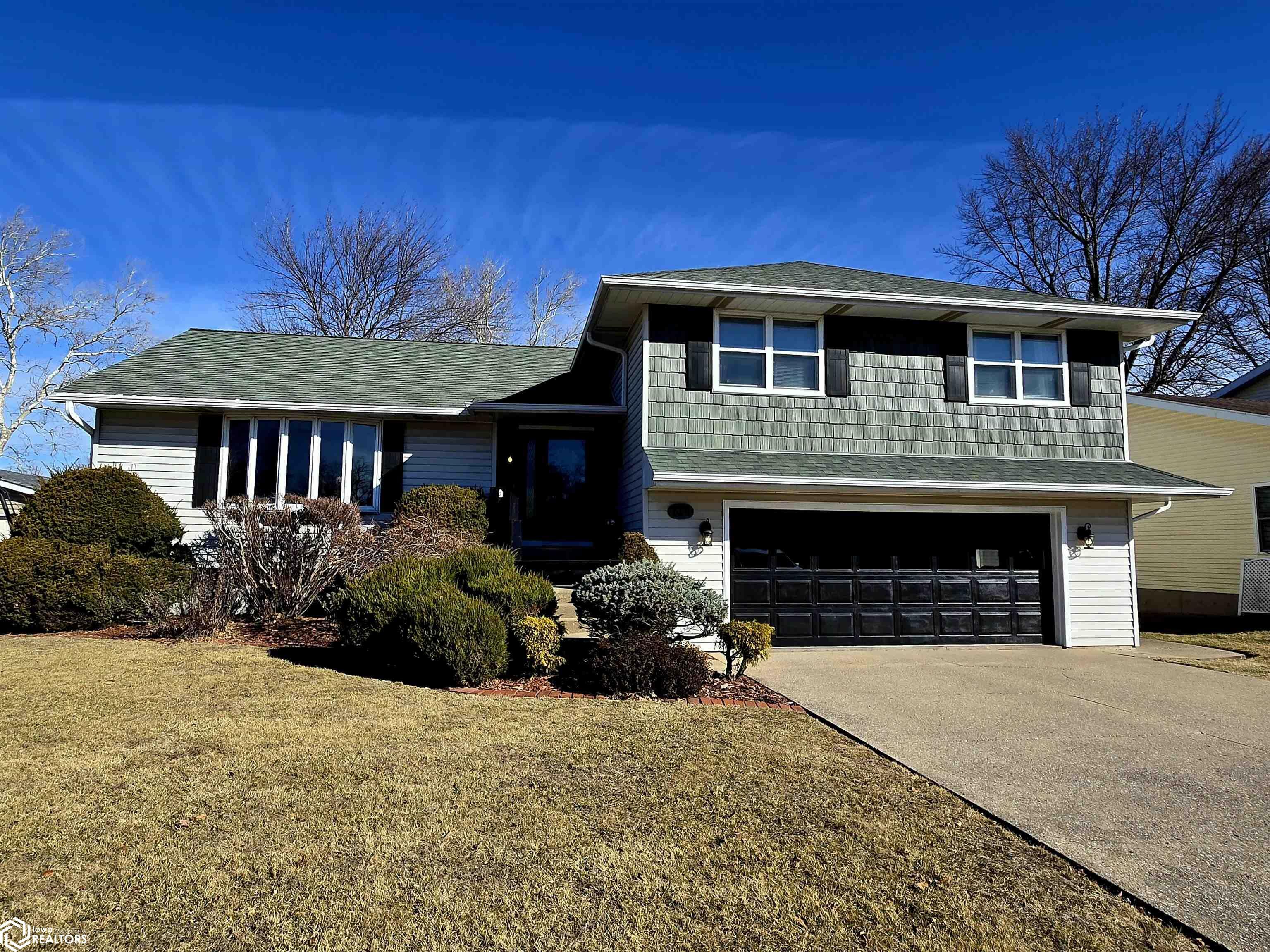 320 Kimberly Drive  West Burlington IA 52655 photo