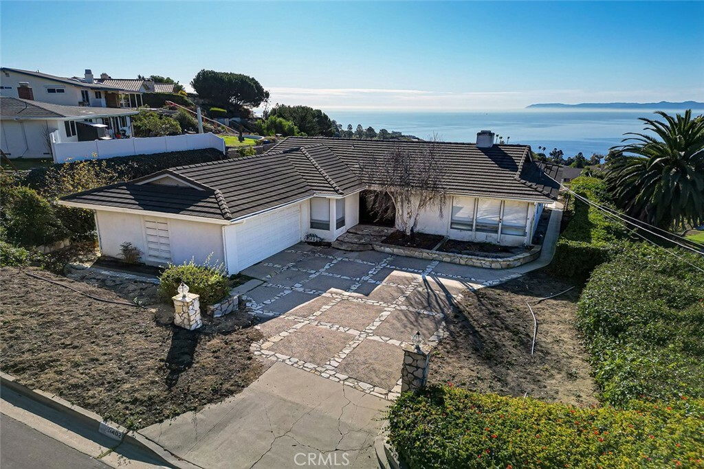 Property Photo:  3402 Deluna Drive  CA 90275 