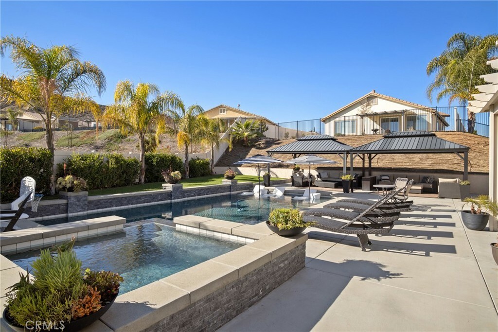 Property Photo: 28699 Fieldgrass Street CA 92584