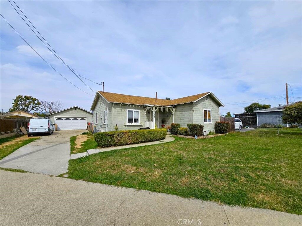 Property Photo:  1173 W Phillips Boulevard  CA 91766 