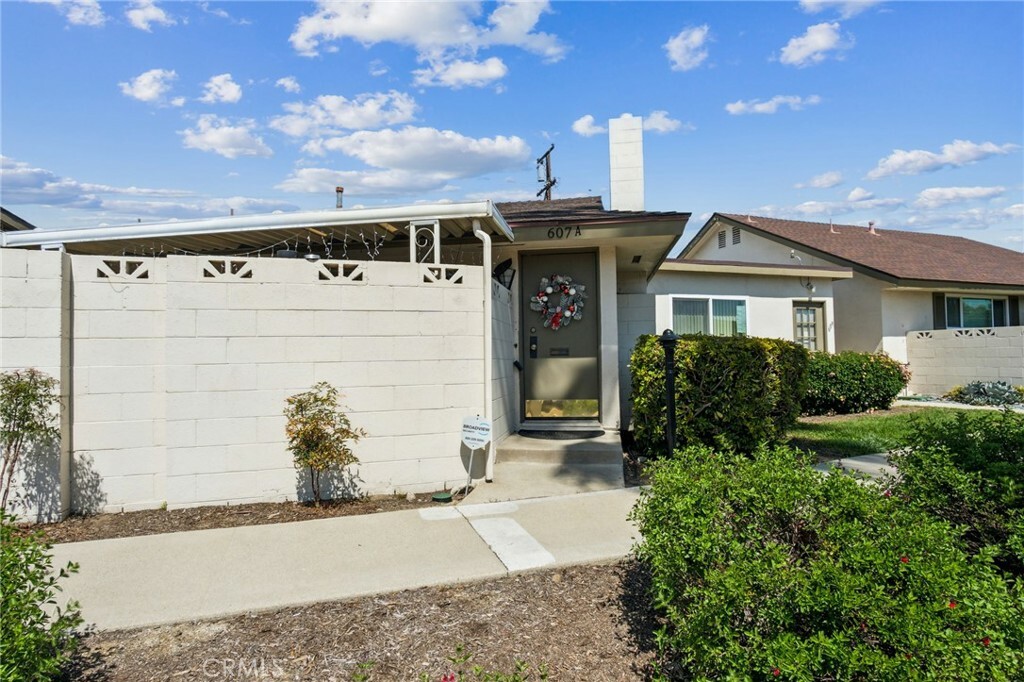 Property Photo:  607 S Indian Hill Boulevard A  CA 91711 