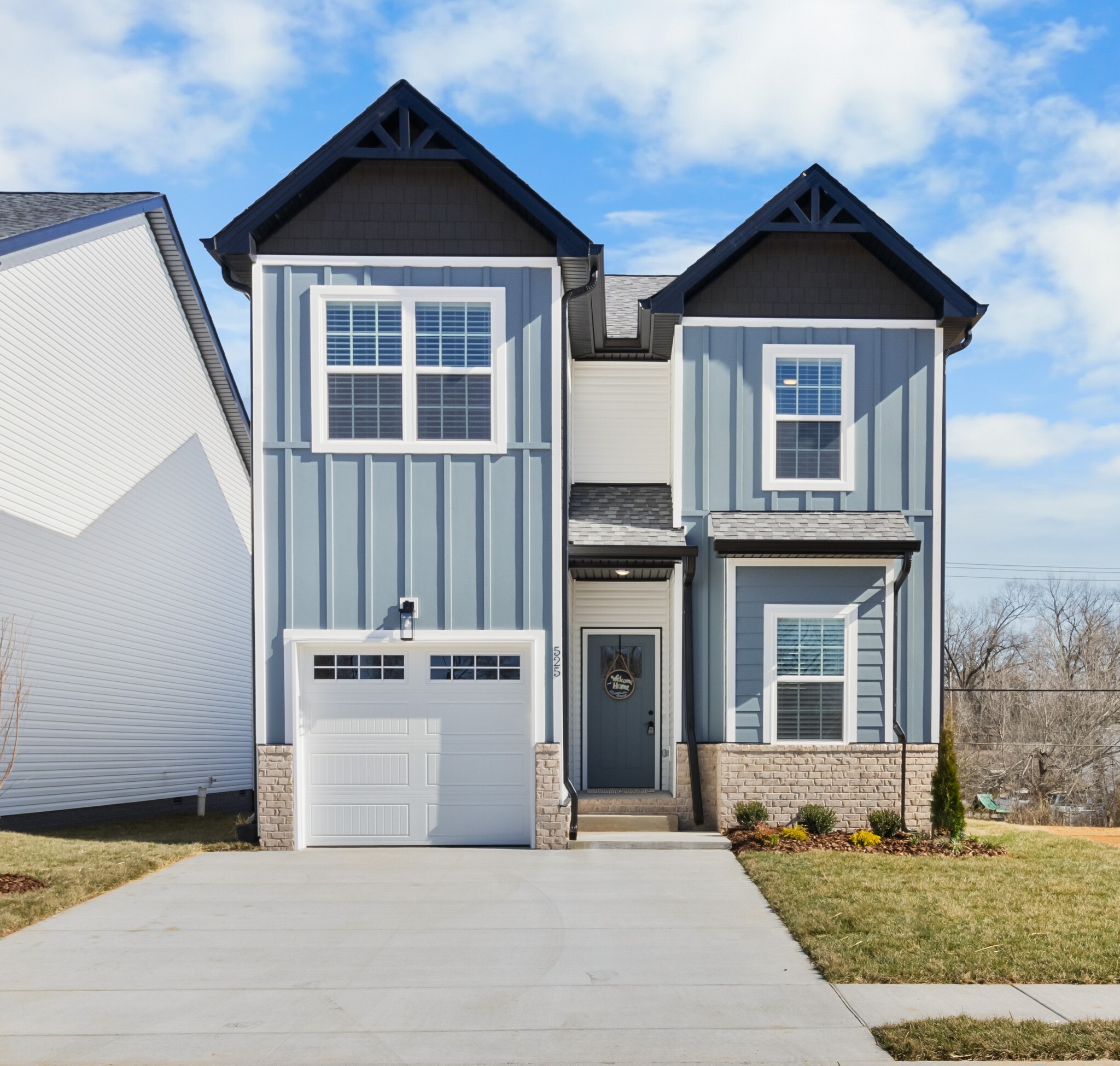 Property Photo: 539 Charleston Cove Way TN 37043
