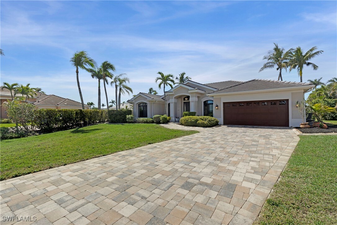 Property Photo:  1912 Lagoon Lane  FL 33914 