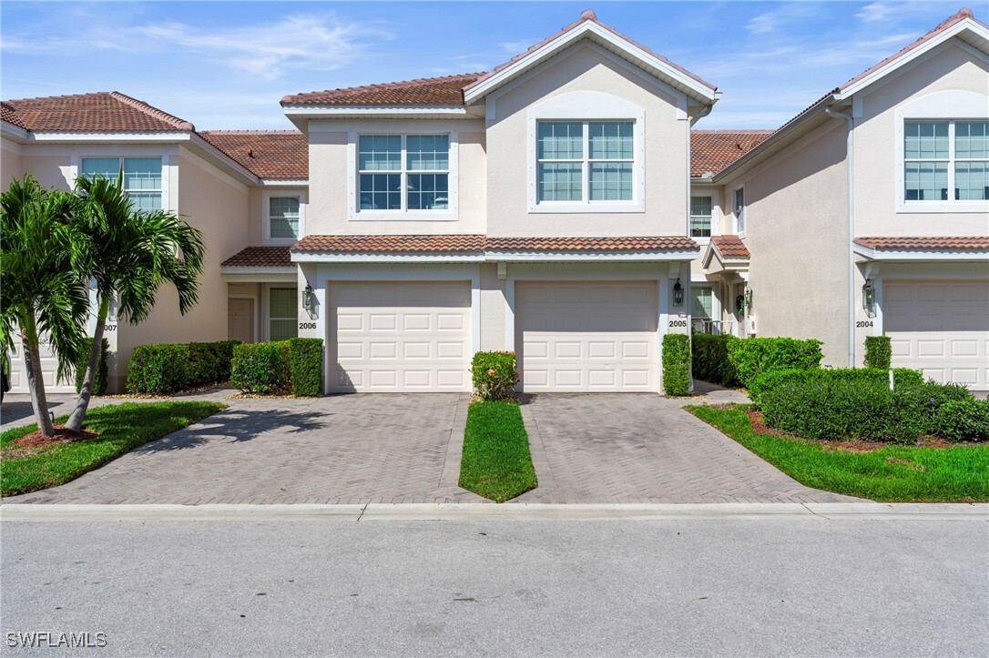 Property Photo: 11611 Navarro Way 2006 FL 33908