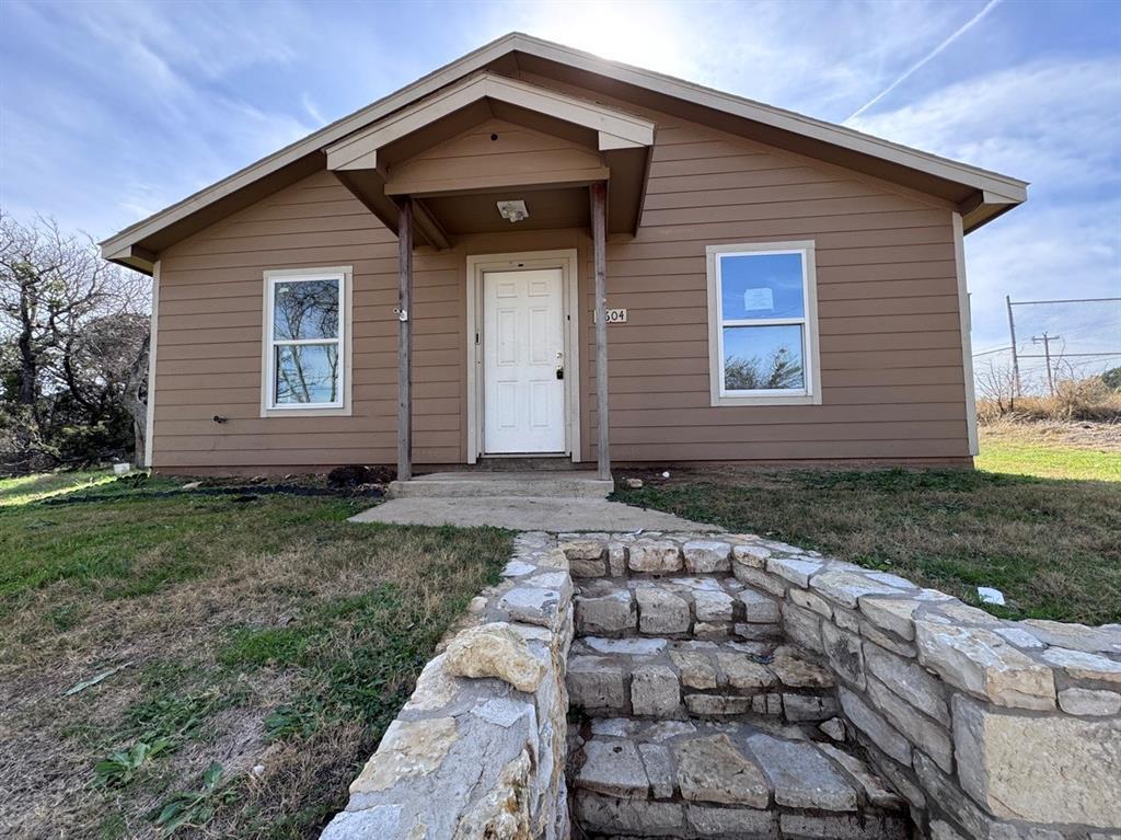 Property Photo:  3604 Raintree Trail  TX 76048 