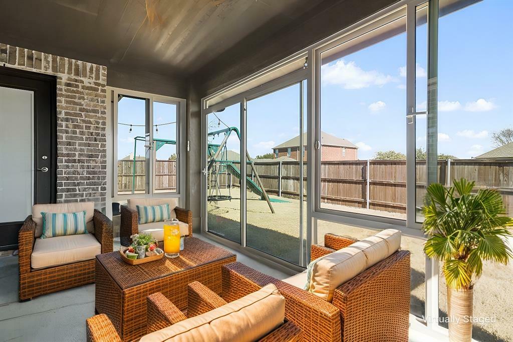 Property Photo: 1801 Emerald Vista Boulevard TX 75098