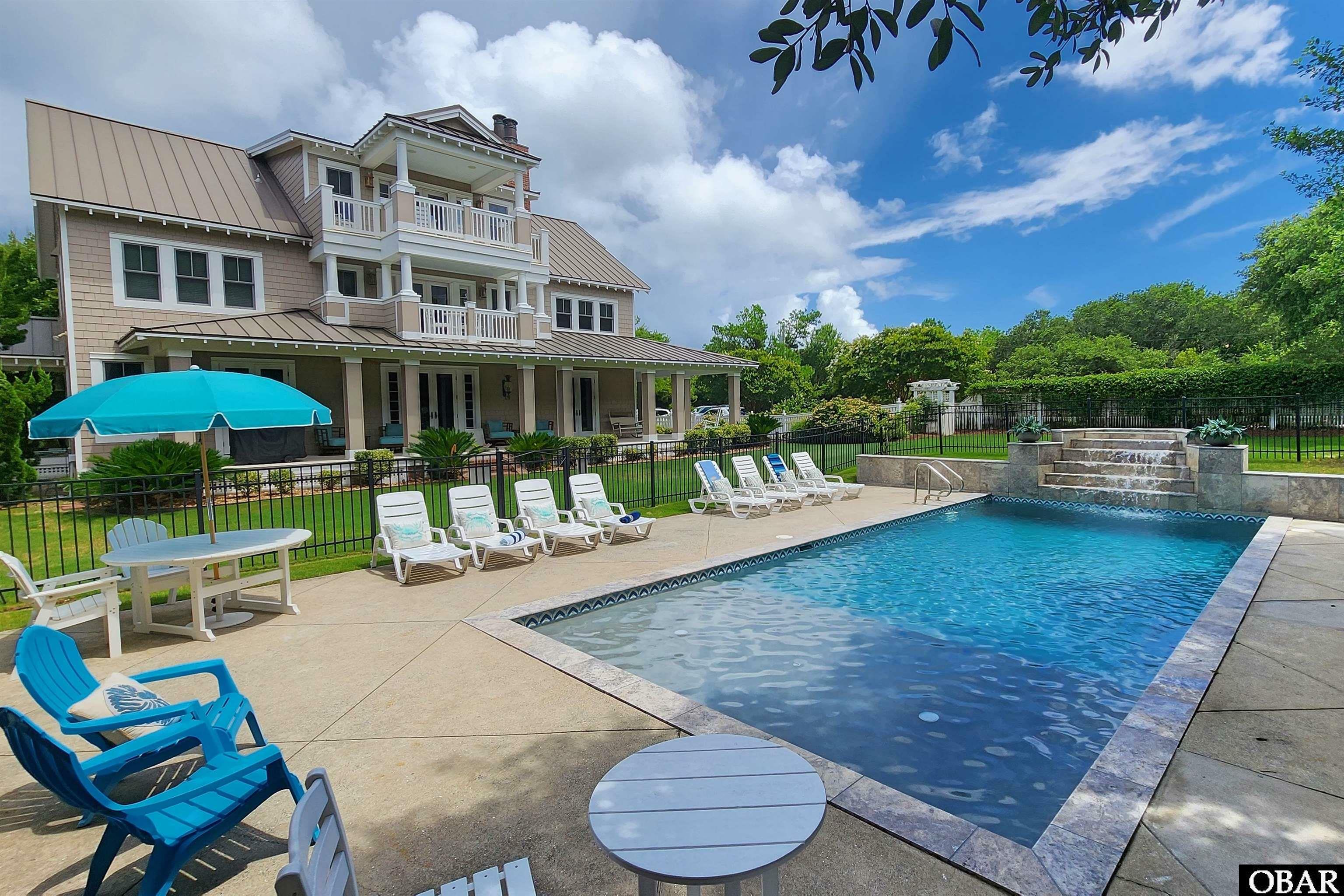 Property Photo: 20 Third Avenue NC 27949