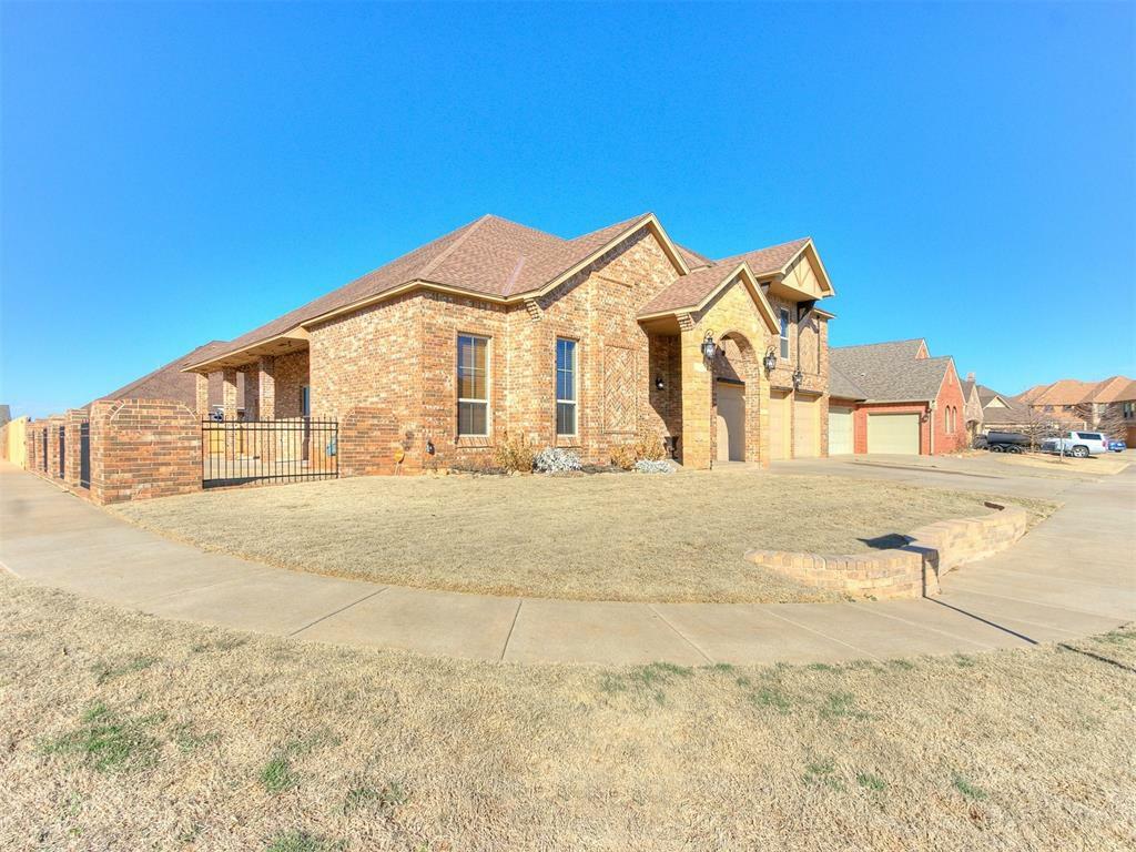 Property Photo: 9317 NW 133rd Court OK 73099