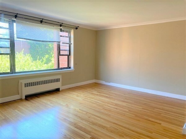 Property Photo:  55 Harvard Avenue 6  MA 02446 