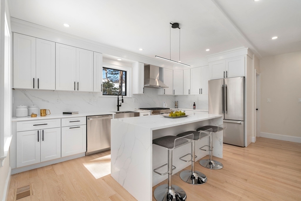 951 Walnut Street  Newton MA 02461 photo