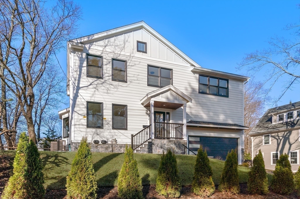 951 Walnut Street  Newton MA 02461 photo