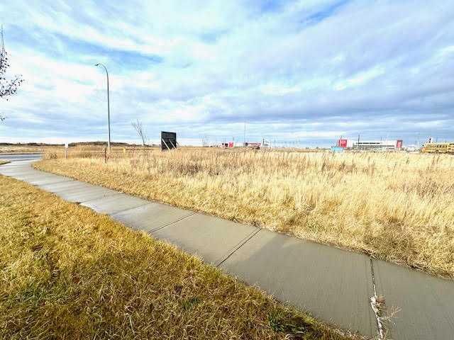Property Photo: 10106 130 Avenue AB T8V 1E9