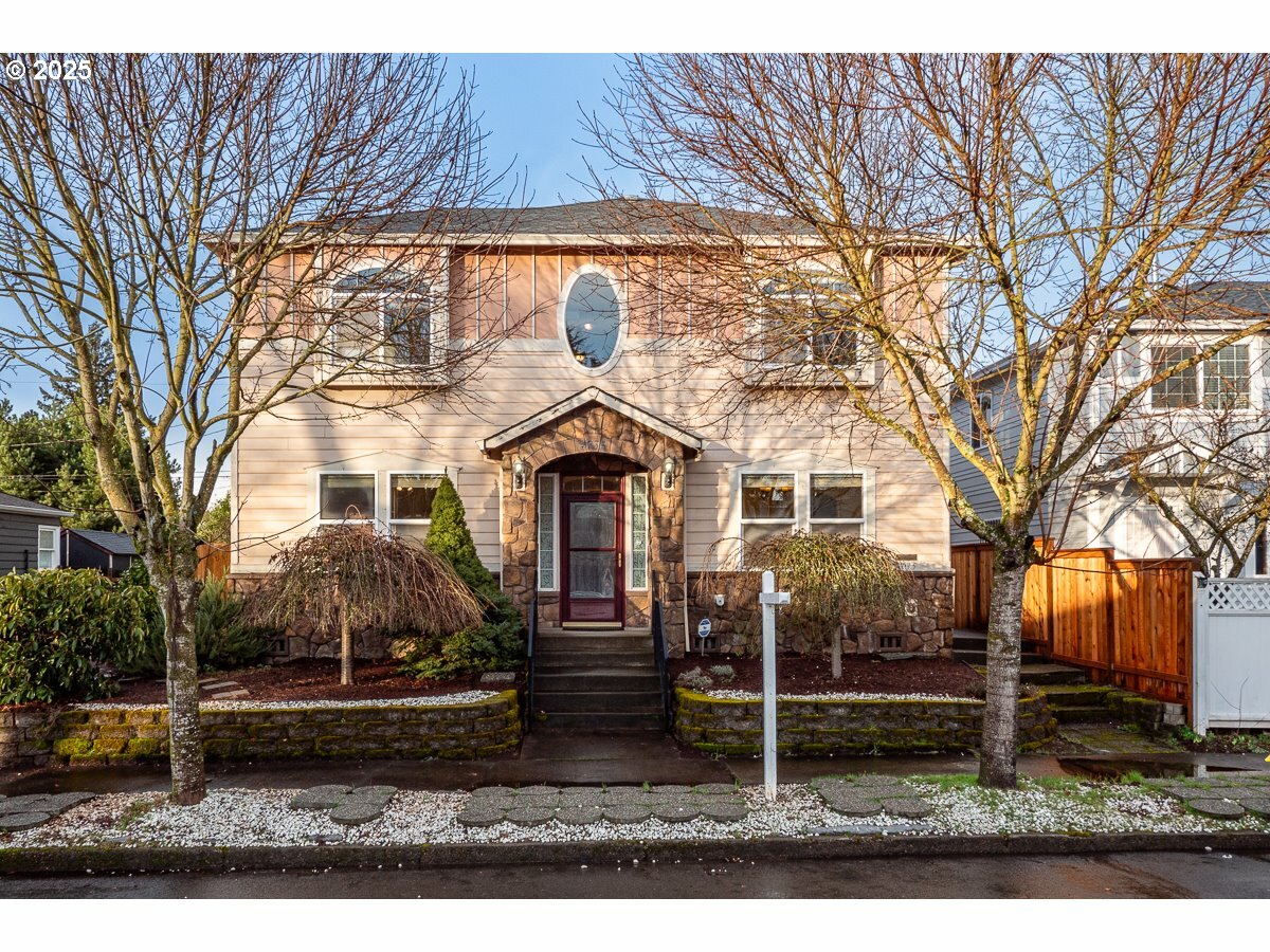 Property Photo: 4735 N Harvard St OR 97203