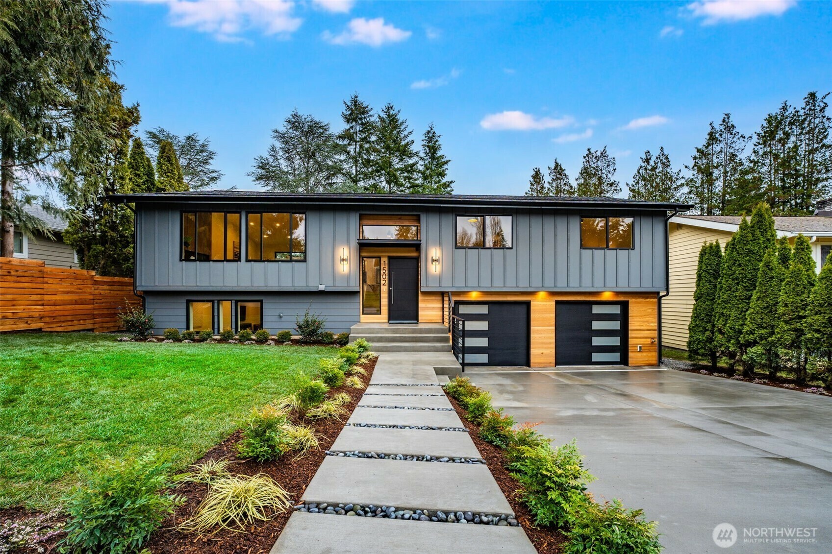 Property Photo: 1502 175th Place NE WA 98008