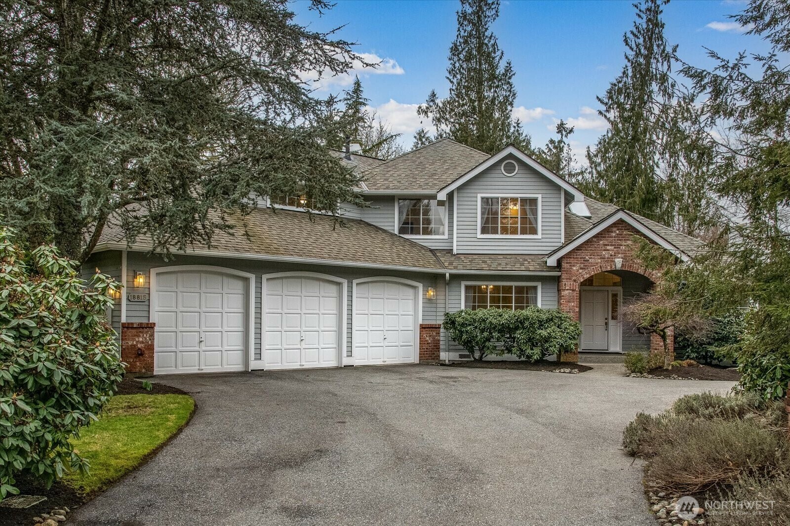 Property Photo: 18815 213th Avenue NE WA 98077
