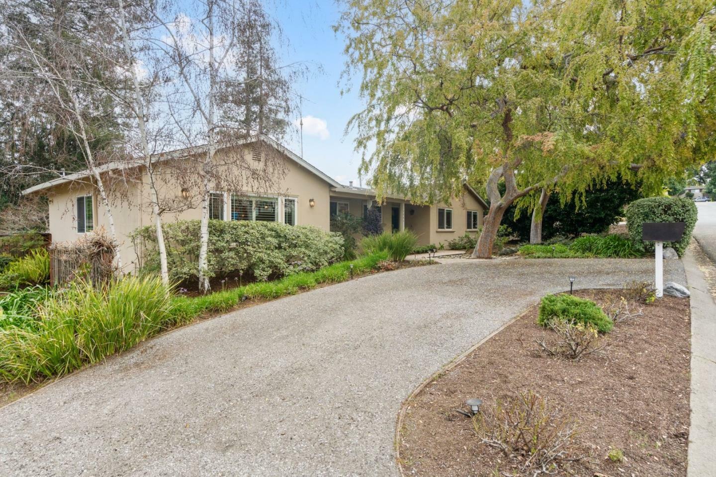 Property Photo:  10664 Baxter Avenue  CA 94024 