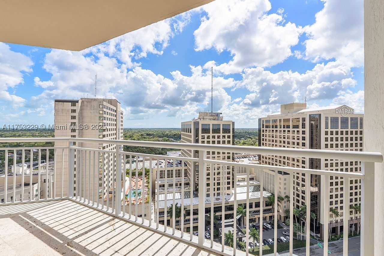 Property Photo:  9066 SW 73rd Ct 1904  FL 33156 